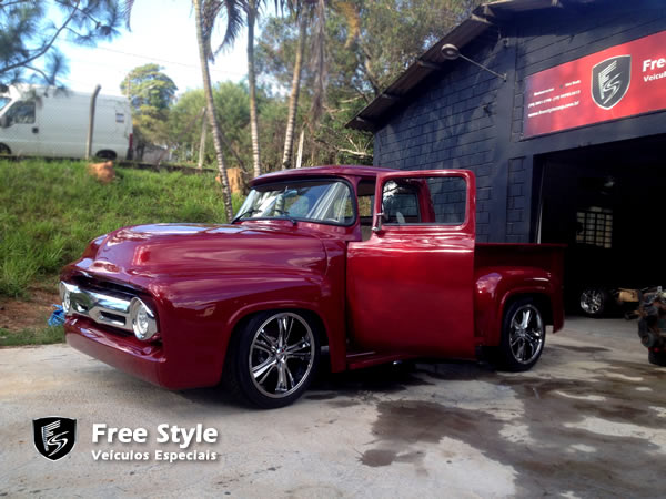 Pick up Ford F100 1956 Hot Rod 