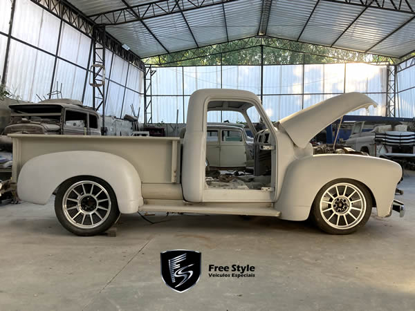 Chevrolet 3100 Phoenix