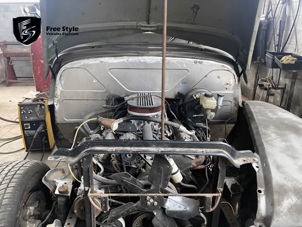 Chevy 3100 Lenhadora