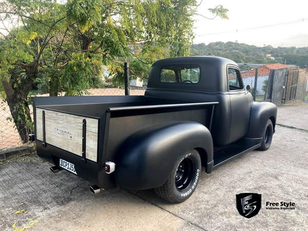 Chevy 3100 Lenhadora